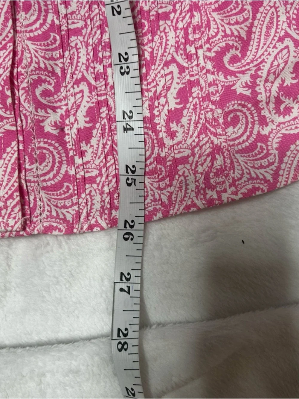 L.L. Bean Pink Paisley Sleeveless Button-Down Shirt - Picture 9 of 9